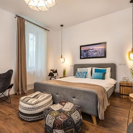 Venice Boutique Aparthotel Brasov Ngoại thất bức ảnh