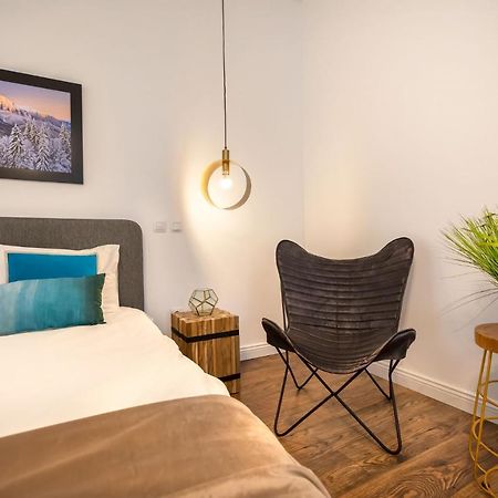 Venice Boutique Aparthotel Brasov Ngoại thất bức ảnh